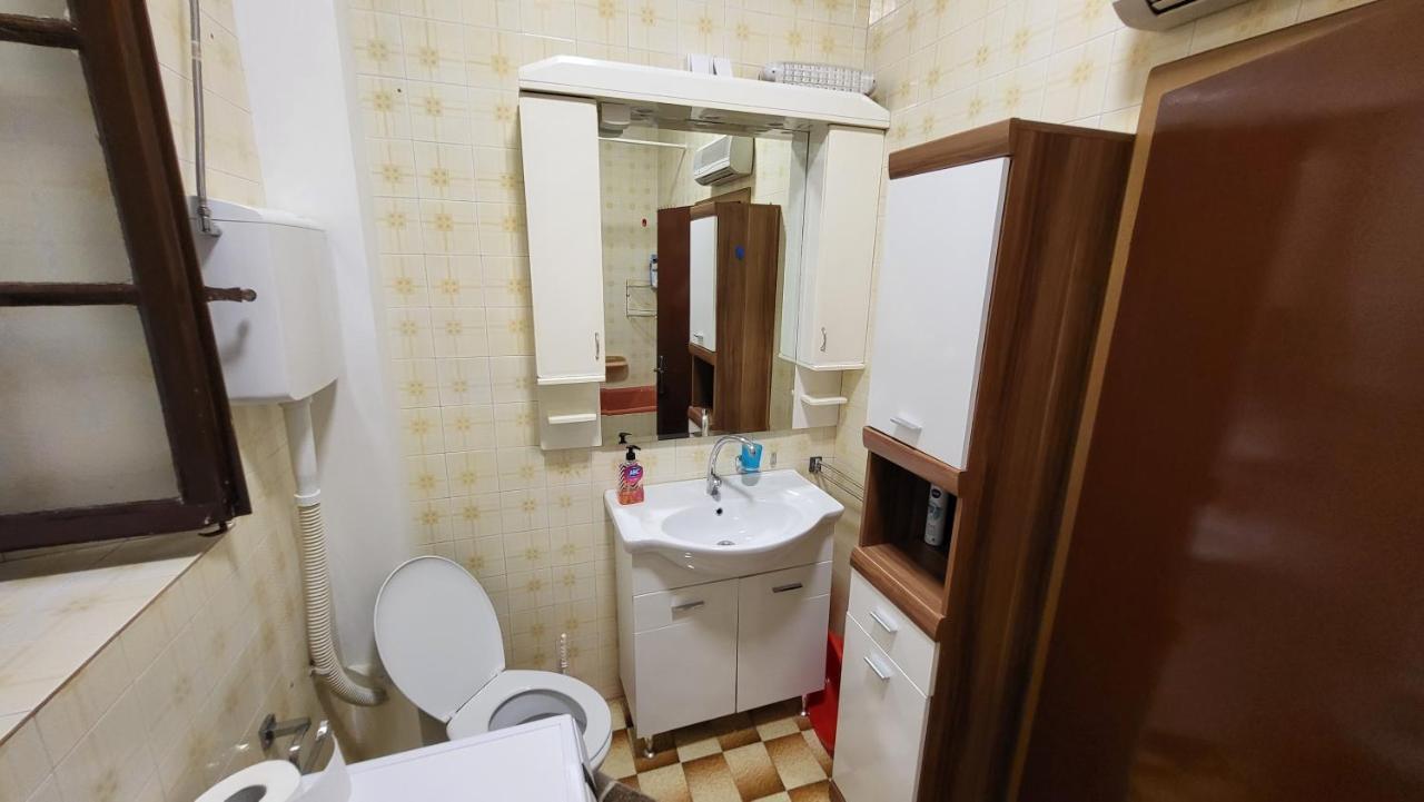 Apartment Capt Seferovic 2 Долни Морин Екстериор снимка